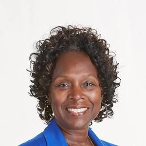 Meet your Posher, Cassandra